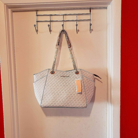 Purses - Picture 1 of 3